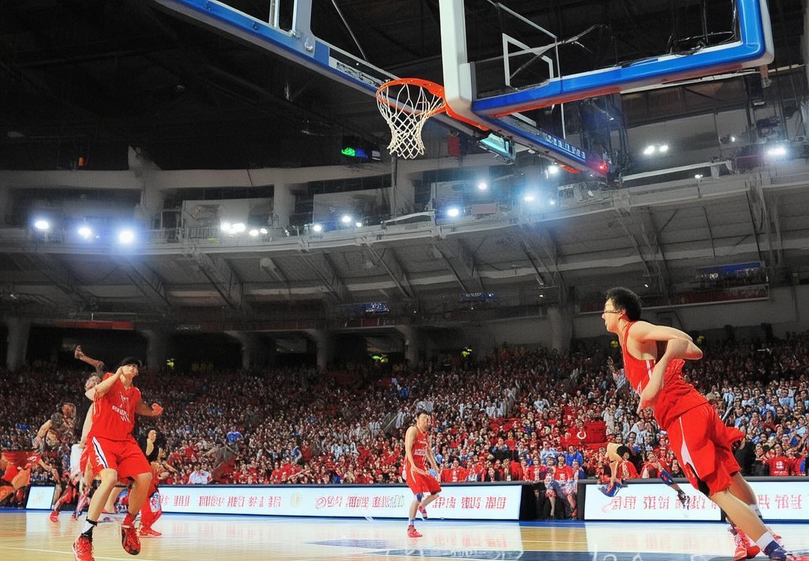 2015疆闽篮球巅峰对决：精彩瞬间回顾(图3)